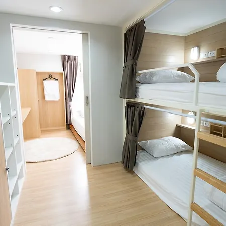 Banku Tea House Samyan (Adults Only) Hostel