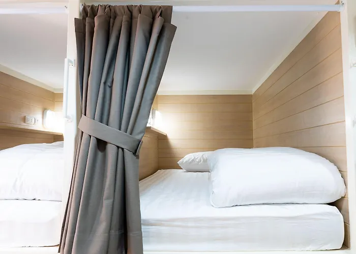 Hostel Banku Tea House Samyan (adults Only)